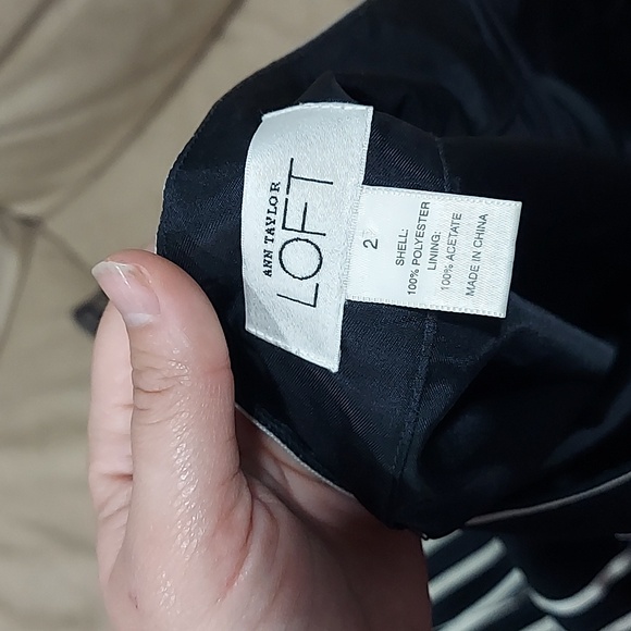 Ann taylor LOFT black mesh midi skirt with cream ribbon accents size 2 - Picture 6 of 7